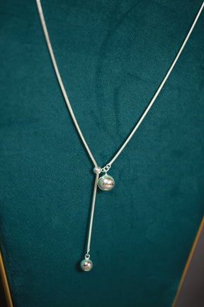 Slick Spendor Necklace