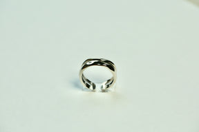 Double Wave Ring