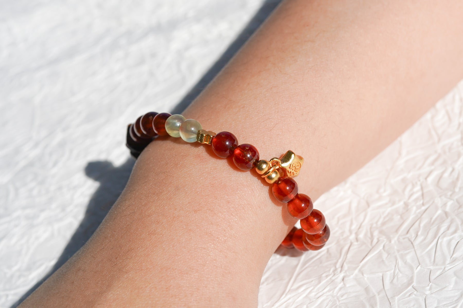 Garnet · Coconut Shell