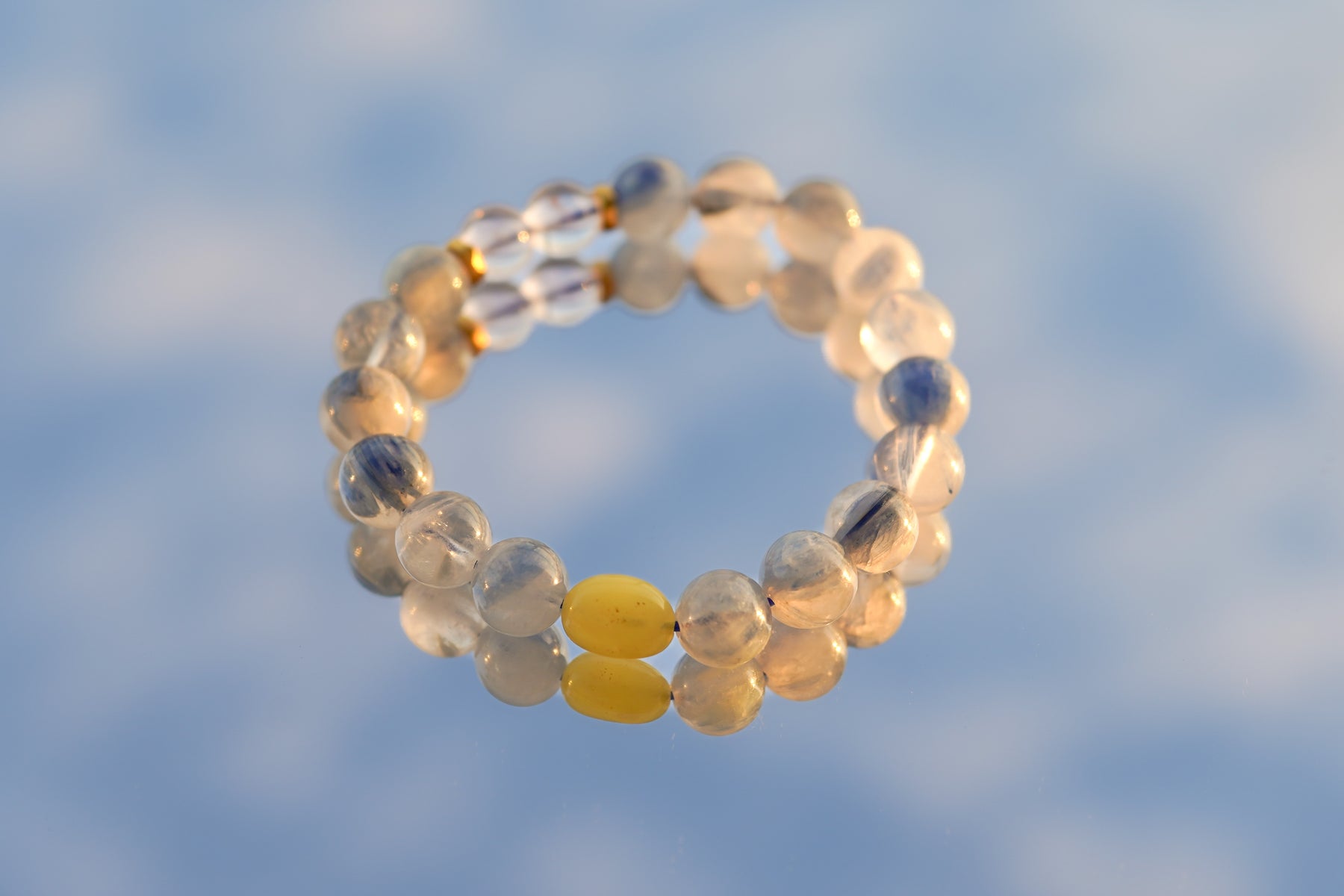 kyanite · Amber