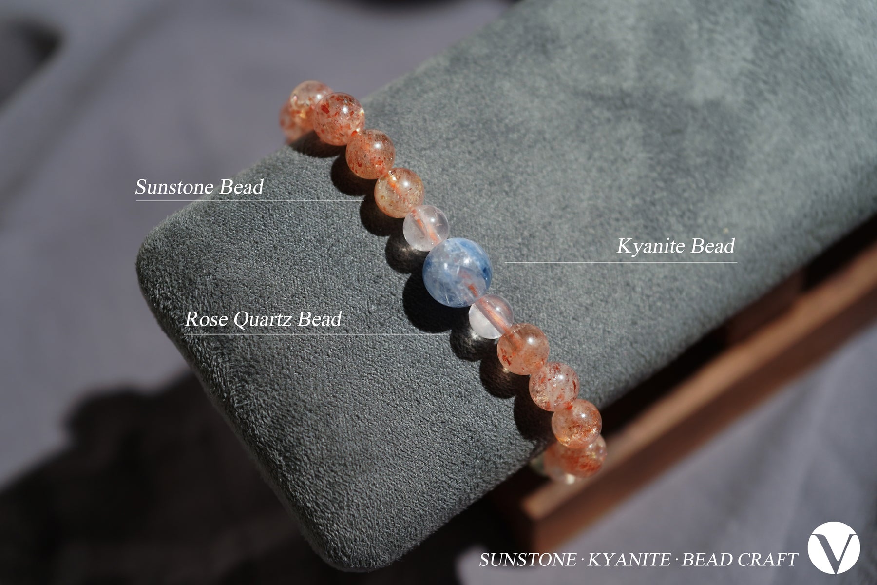 Sunstone · Kyanite